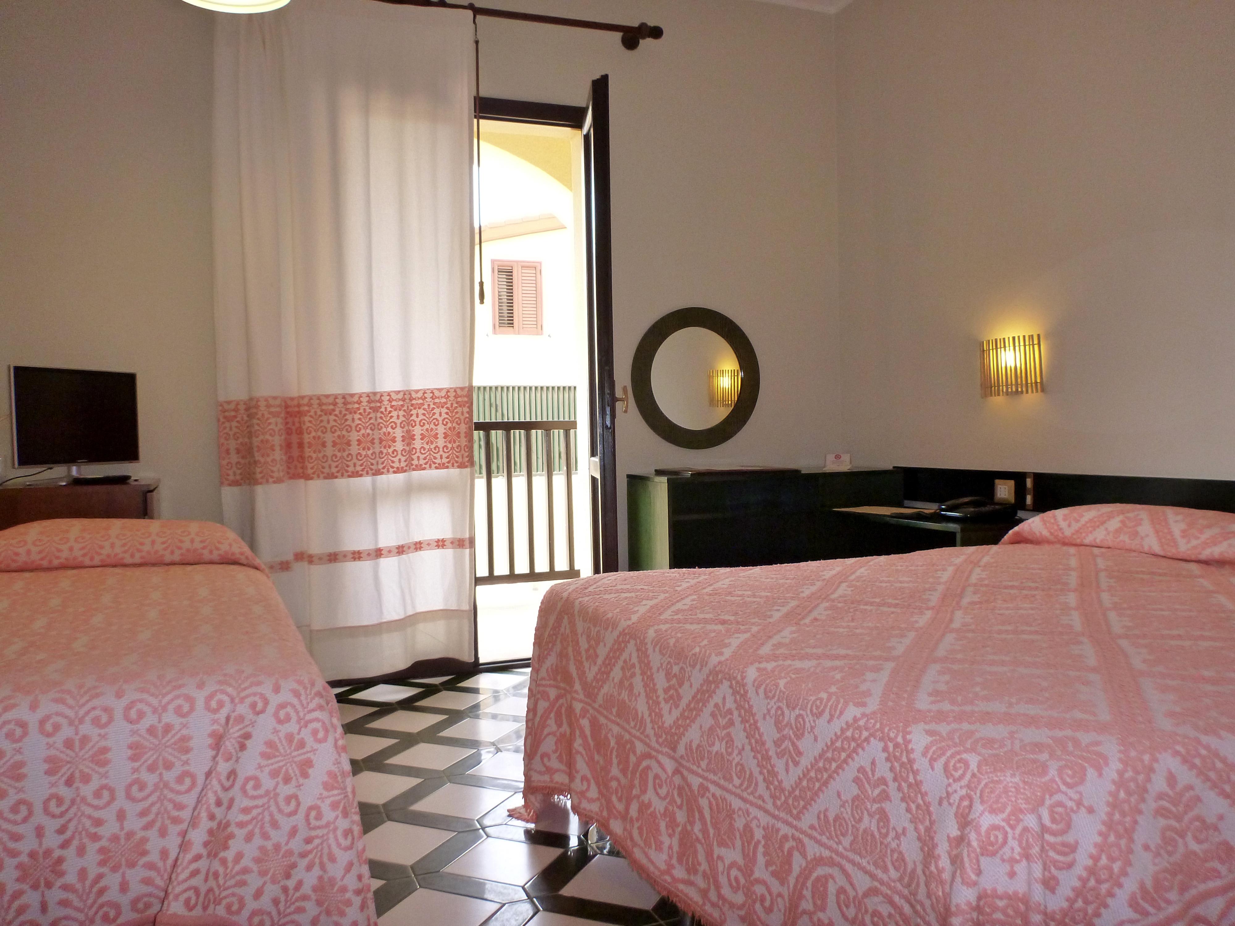 Hotel Calabona อาลเกโร ภายนอก รูปภาพ