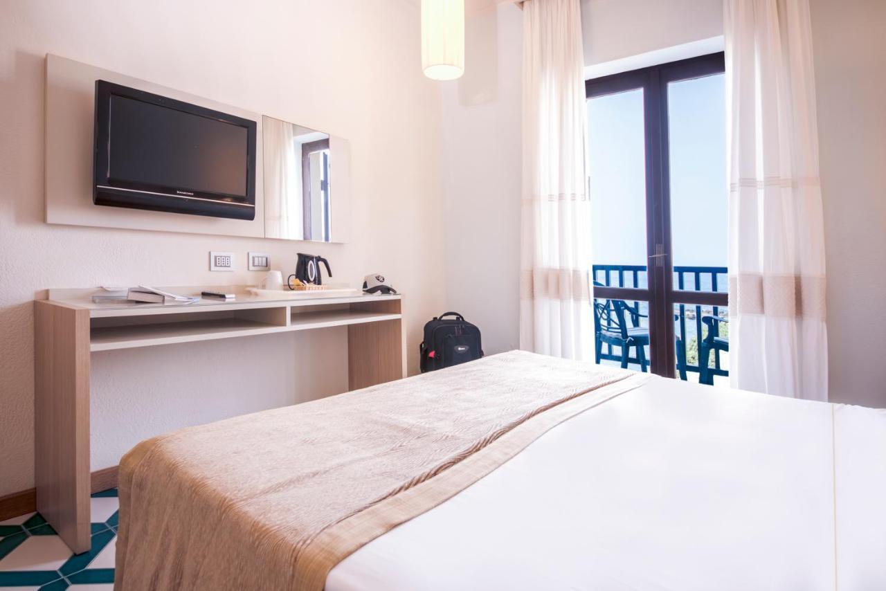 Hotel Calabona อาลเกโร ภายนอก รูปภาพ